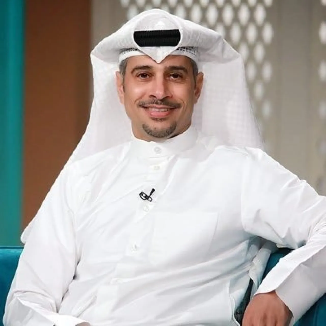 محلل كروي يتحول إلى وزير.. الجلاهمة يدخل الحكومة الكويتية