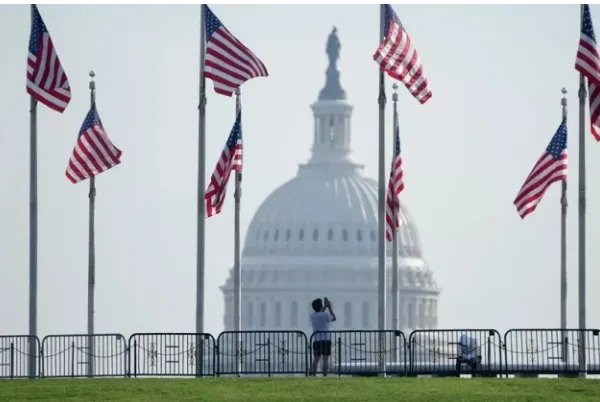 الى معلمي المدارس الثانوية.. رحلة تدريبية مجانية بالكامل الى امريكا بانتظار المتميزين