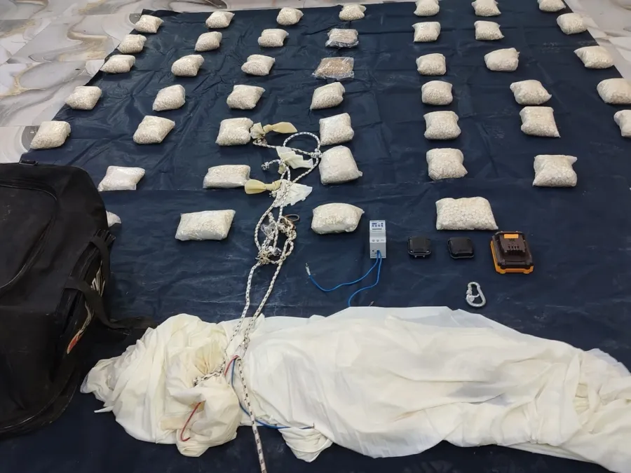 الجيش يحبط محاولتي تهريب مخدرات (صور)