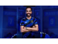 إصابة مفاجئة تبعد علي علوان عن الملاعب… غياب طويل يلوح في الأفق