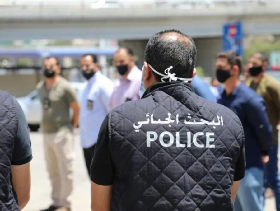 الأجهزة الأمنية تضرب مجددا المتورطين بقضية تهريب السيارات