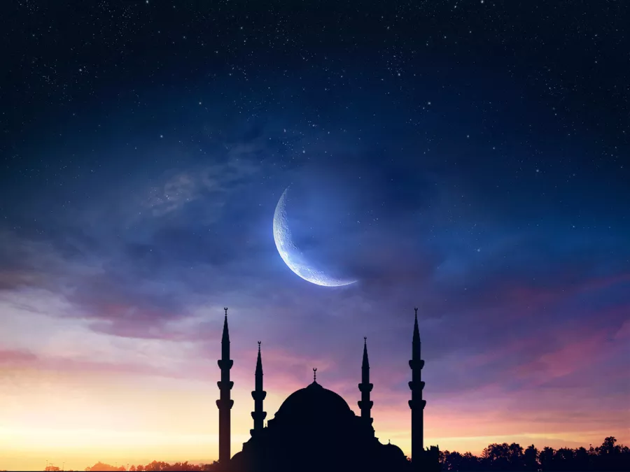 4 دول تعلن بداية رمضان