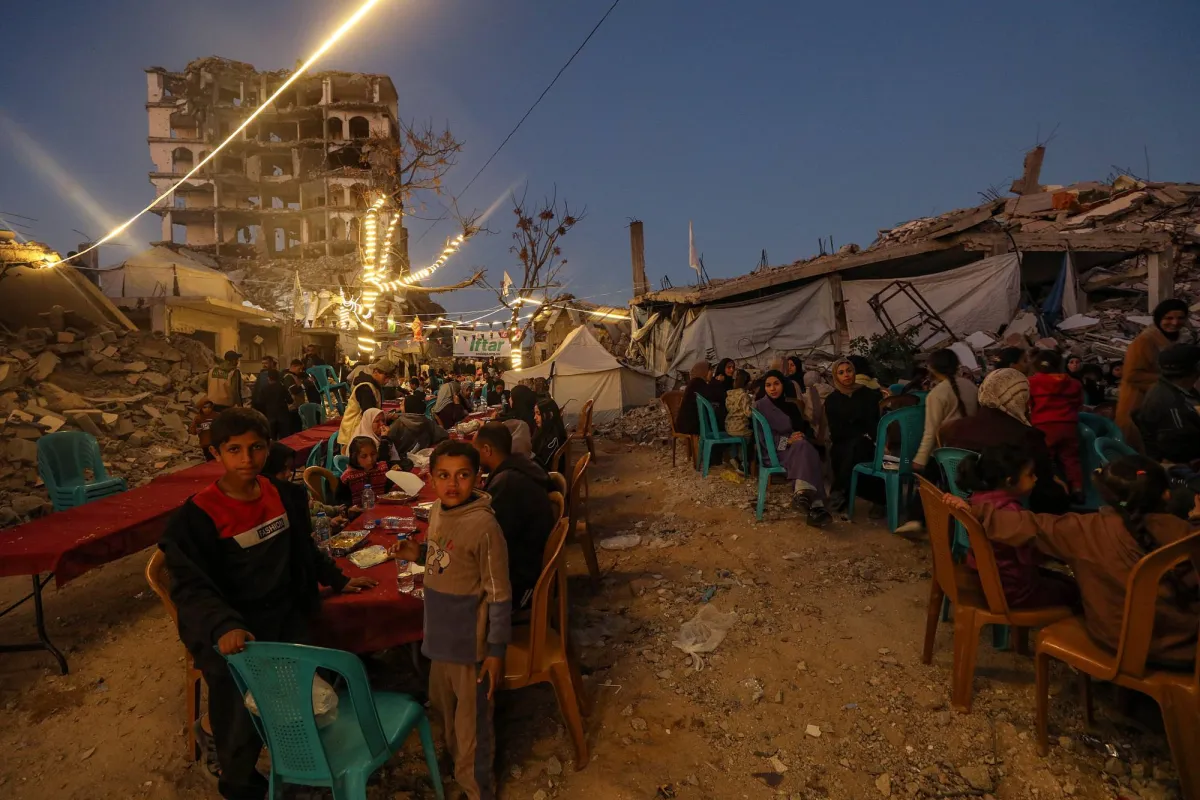 غزة: ازمة البيوت المتنقلة تتفاقم وسط استمرار القيود